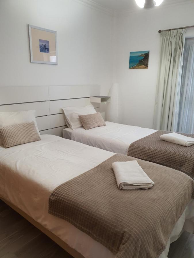 Apartamento Sol E Mar سيسيمبرا المظهر الخارجي الصورة