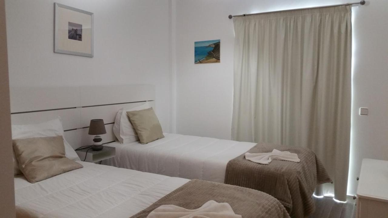 Apartamento Sol E Mar سيسيمبرا المظهر الخارجي الصورة